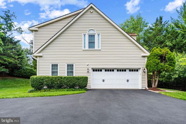 15622 BLACKBERRY DR, North Potomac, MD 20878