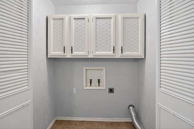 5061 Amhurst Lane, The Colony, TX 75056