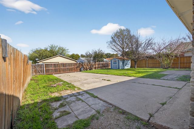 5061 Amhurst Lane, The Colony, TX 75056