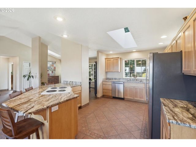 1110 REUBEN BOISE Rd, Dallas, OR 97338