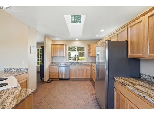 1110 REUBEN BOISE Rd, Dallas, OR 97338