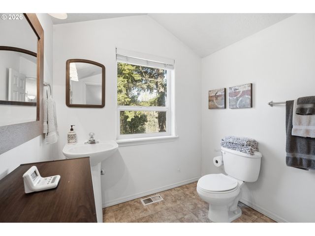 1110 REUBEN BOISE Rd, Dallas, OR 97338