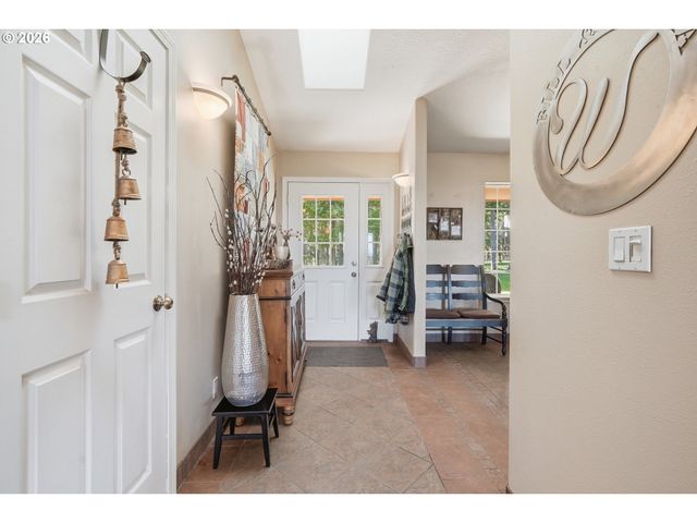 1110 REUBEN BOISE Rd, Dallas, OR 97338