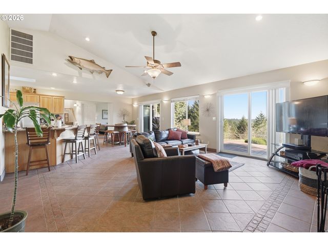 1110 REUBEN BOISE Rd, Dallas, OR 97338