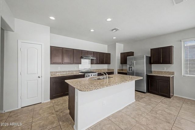 31070 W WHITTON Avenue, Buckeye, AZ 85396