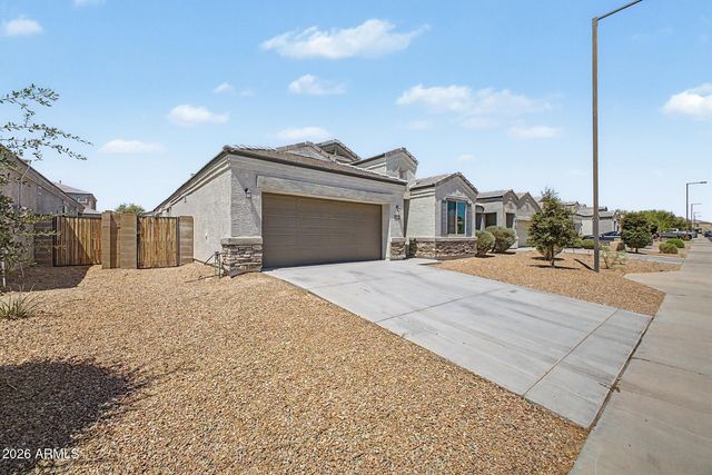 31070 W WHITTON Avenue, Buckeye, AZ 85396