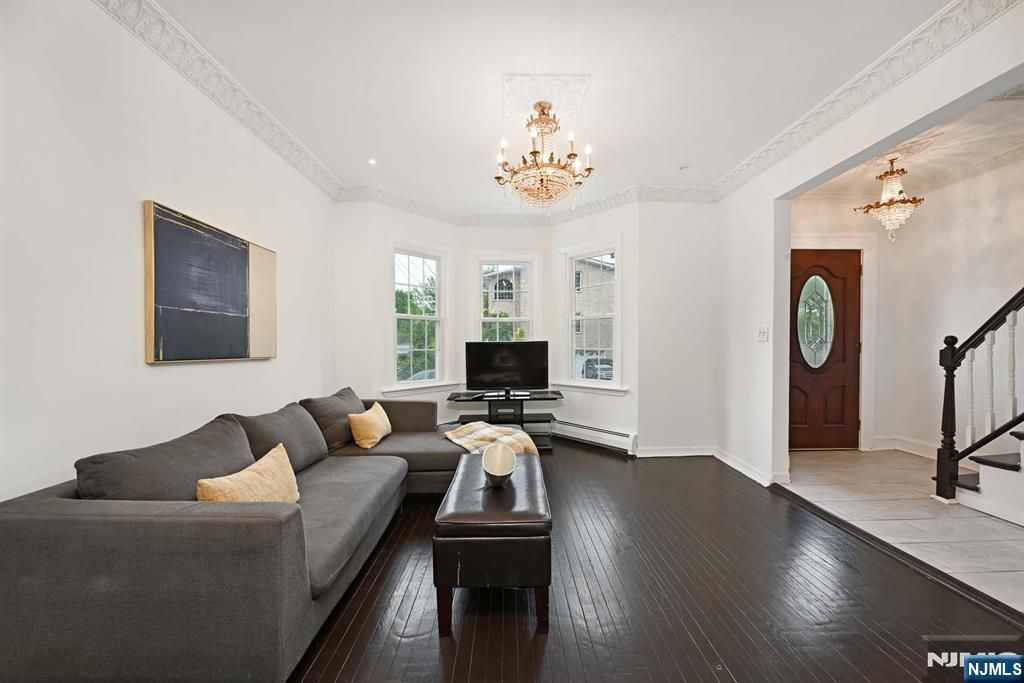 241 Grace Avenue, Secaucus, NJ 07094