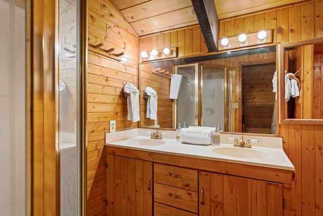 2755 N Lake Blvd Ste 104, Tahoe City, CA 96145