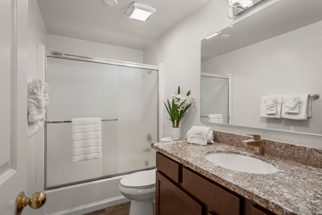 2755 N Lake Blvd Ste 104, Tahoe City, CA 96145