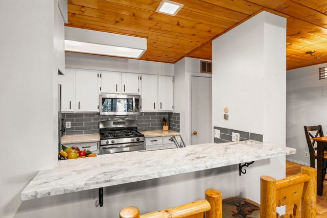 2755 N Lake Blvd Ste 104, Tahoe City, CA 96145