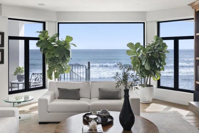 5067 Shore Drive, Carlsbad, CA 92008