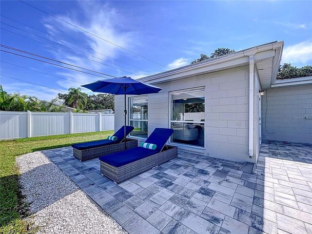 7960 2ND STREET N, St Petersburg, FL 33702