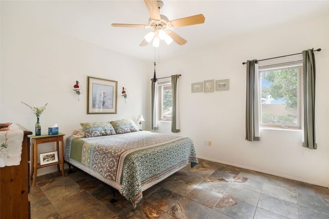 23 Descanso Road, Santa Fe, NM 87508
