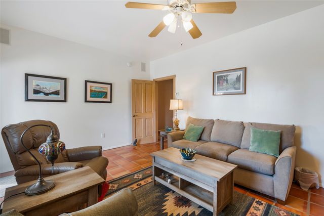23 Descanso Road, Santa Fe, NM 87508