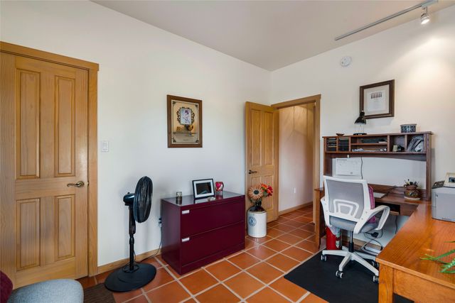 23 Descanso Road, Santa Fe, NM 87508