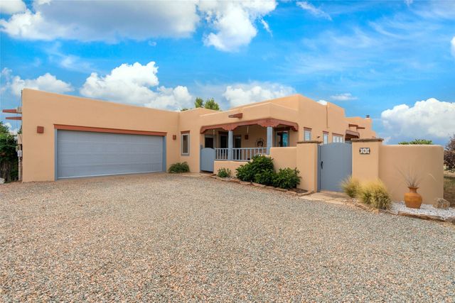 23 Descanso Road, Santa Fe, NM 87508