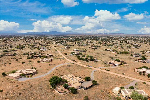 23 Descanso Road, Santa Fe, NM 87508