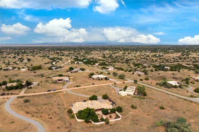 23 Descanso Road, Santa Fe, NM 87508