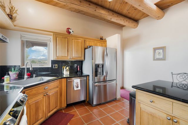 23 Descanso Road, Santa Fe, NM 87508