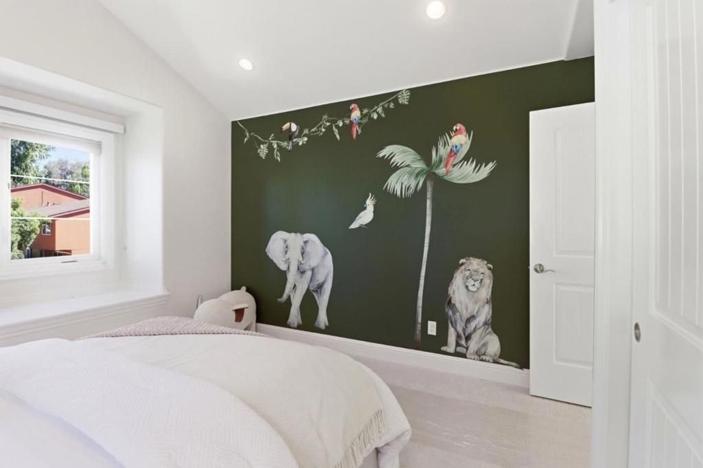Image 35 of property listing at 568 Irven Court, Palo Alto, CA 94306