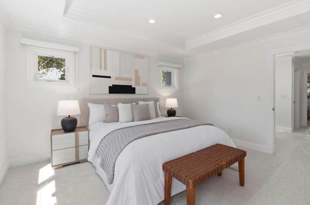 Image 41 of property listing at 568 Irven Court, Palo Alto, CA 94306