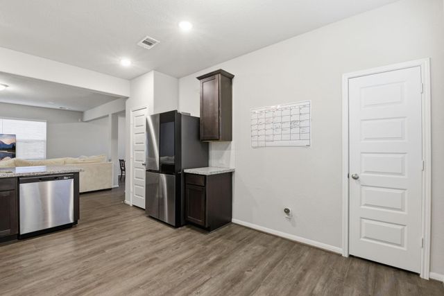 8434 Beacon Bay Circle, Baytown, TX 77523