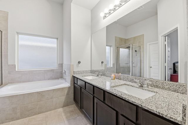 8434 Beacon Bay Circle, Baytown, TX 77523