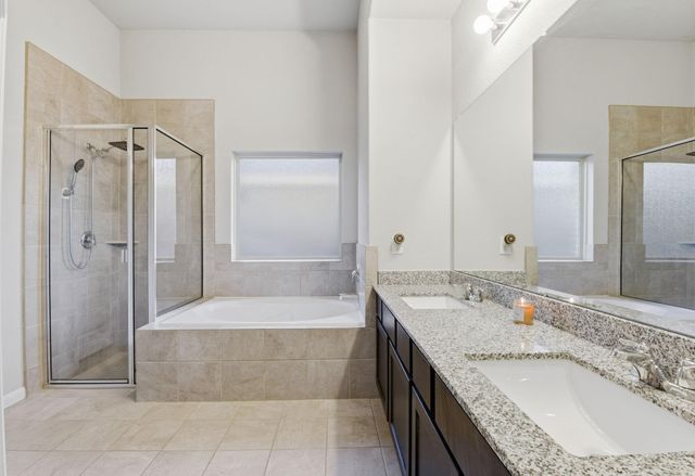 8434 Beacon Bay Circle, Baytown, TX 77523