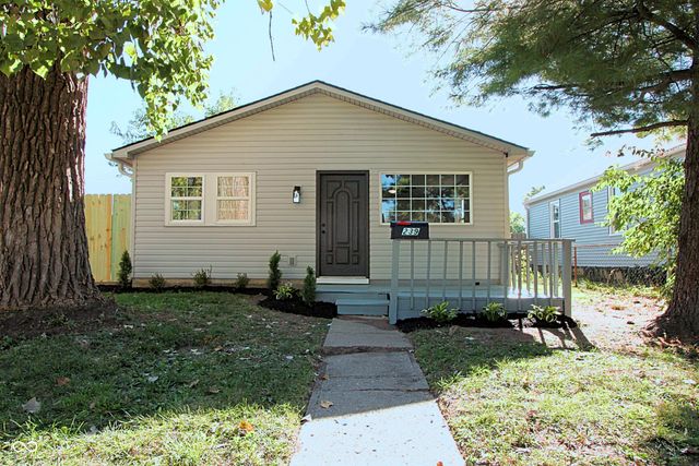 239 N 6th Avenue, Beech Grove, IN 46107