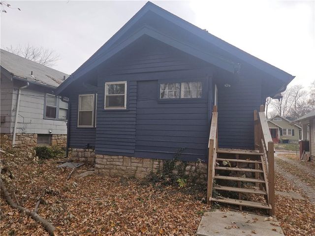 2120 E 68th Terrace, Kansas City, MO 64132