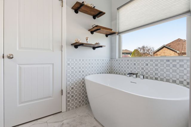 2206 Faulkner Springs Dr, Murfreesboro, TN 37128