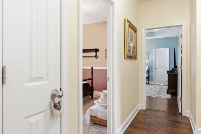 2206 Faulkner Springs Dr, Murfreesboro, TN 37128