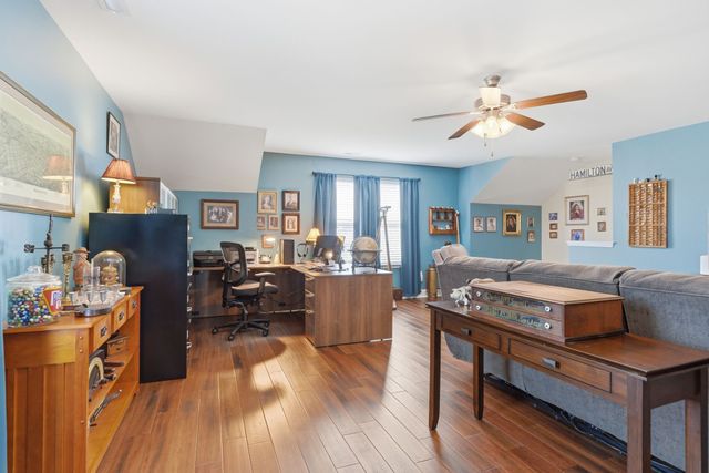 2206 Faulkner Springs Dr, Murfreesboro, TN 37128