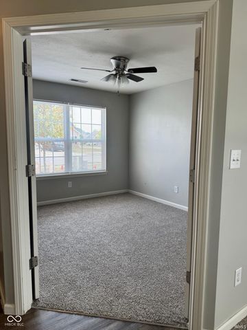 1300 Shadetree Lane, Sheridan, IN 46069