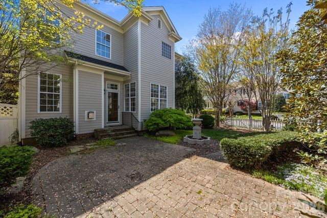 15632 Waterfront Drive, Huntersville, NC 28078