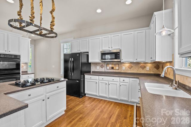 15632 Waterfront Drive, Huntersville, NC 28078