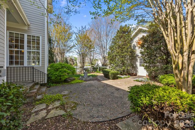 15632 Waterfront Drive, Huntersville, NC 28078