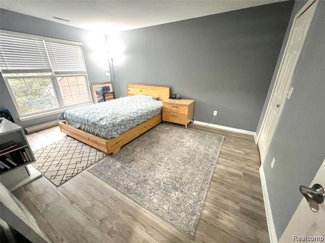 13185 Canopy Drive, Sterling Heights, MI 48313