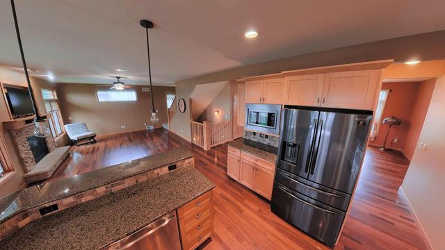 4361 Wren Court, Windsor, WI 53598