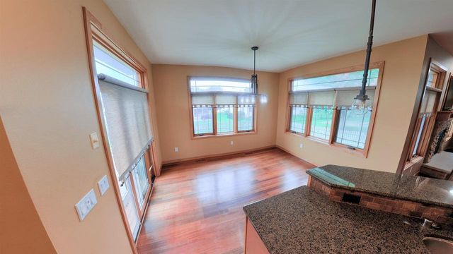 4361 Wren Court, Windsor, WI 53598