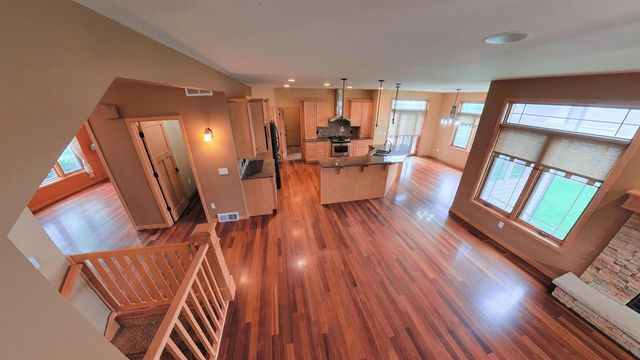 4361 Wren Court, Windsor, WI 53598