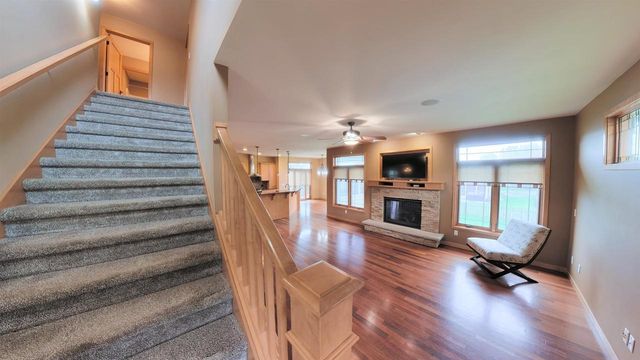 4361 Wren Court, Windsor, WI 53598
