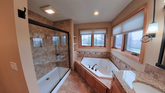 4361 Wren Court, Windsor, WI 53598