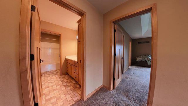 4361 Wren Court, Windsor, WI 53598