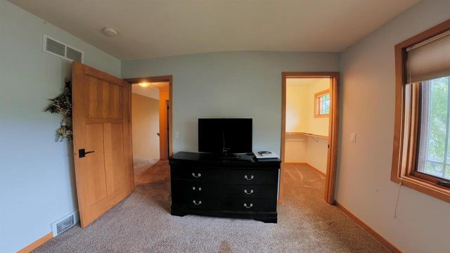 4361 Wren Court, Windsor, WI 53598