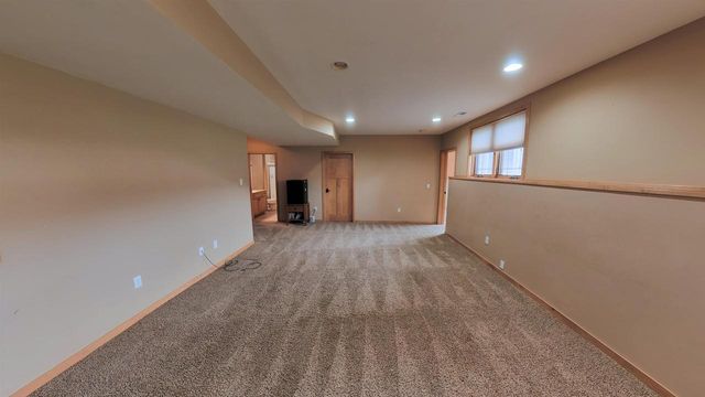 4361 Wren Court, Windsor, WI 53598