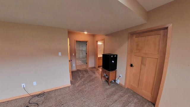 4361 Wren Court, Windsor, WI 53598