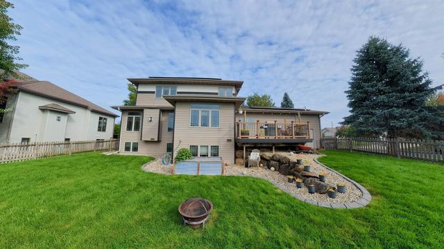 4361 Wren Court, Windsor, WI 53598