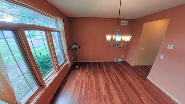 4361 Wren Court, Windsor, WI 53598