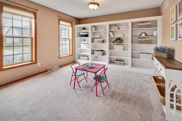 1241 Velvet Leaf Drive, Madison, WI 53719